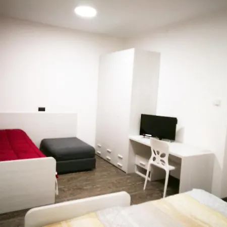 Guest house Residenza Borgazzi Cir S00031 Monza